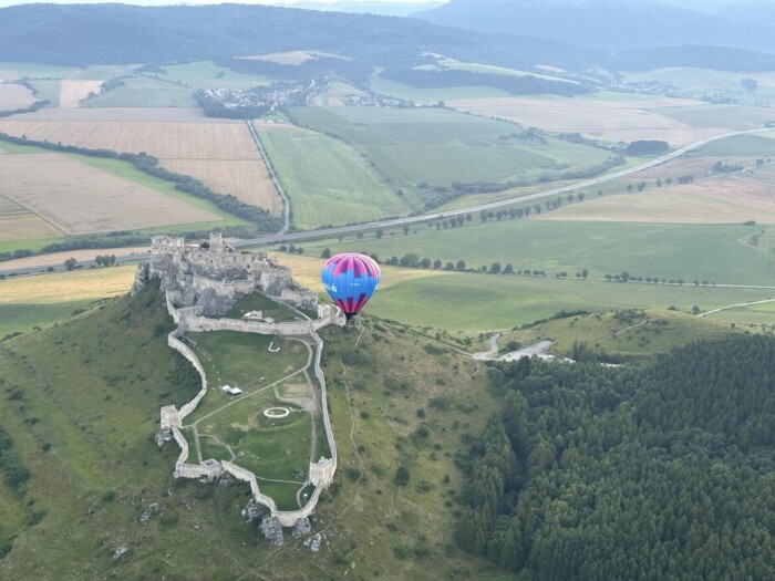 Vyhliadkový let balónom Spišský hrad | balon.sk